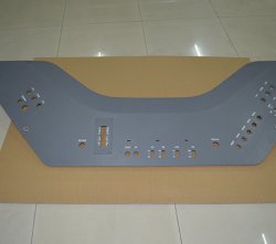 鋁板和碳纖維板哪個(gè)輕？性能表現(xiàn)呢？