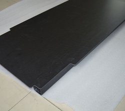 碳纖維板強(qiáng)度性能如何？常見(jiàn)的碳纖維板的應(yīng)用
